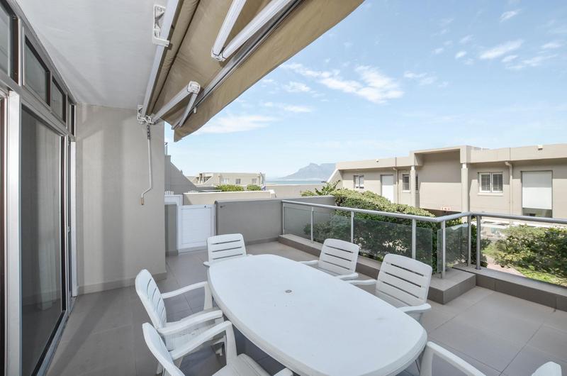 To Let 2 Bedroom Property for Rent in Dolphin Beach Western Cape